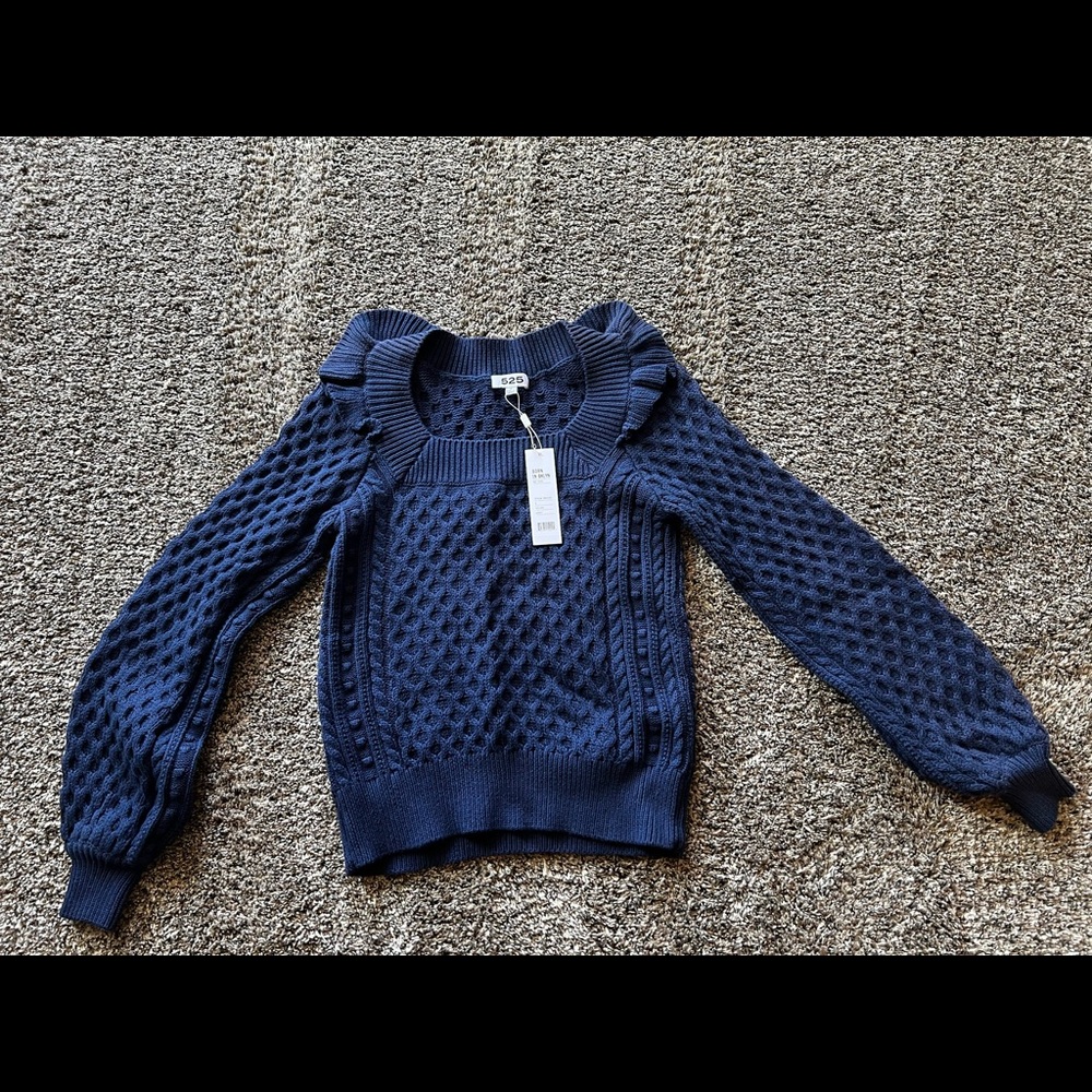 525 brand ruffle sleeved sweater